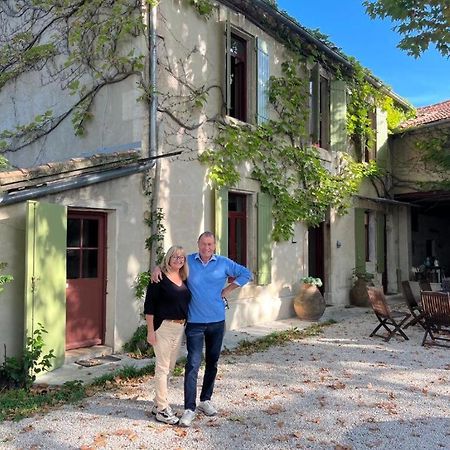 Le Mas Ferrand Bed and Breakfast Graveson Exterior foto