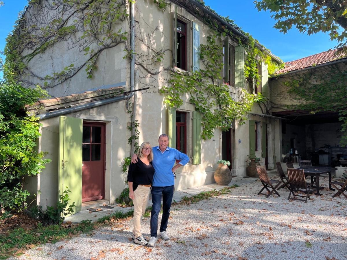 Le Mas Ferrand Bed and Breakfast Graveson Exterior foto